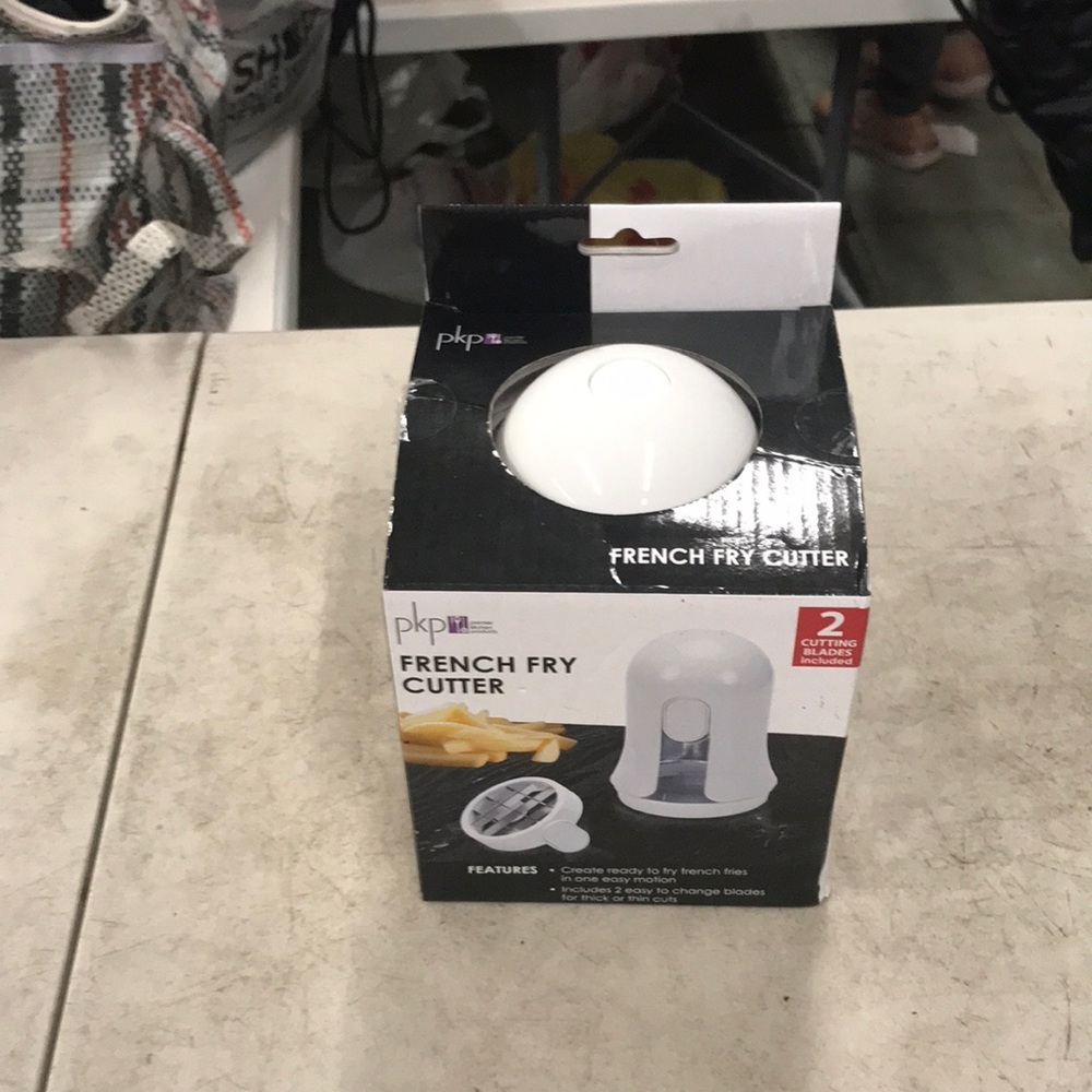 French fry cutter